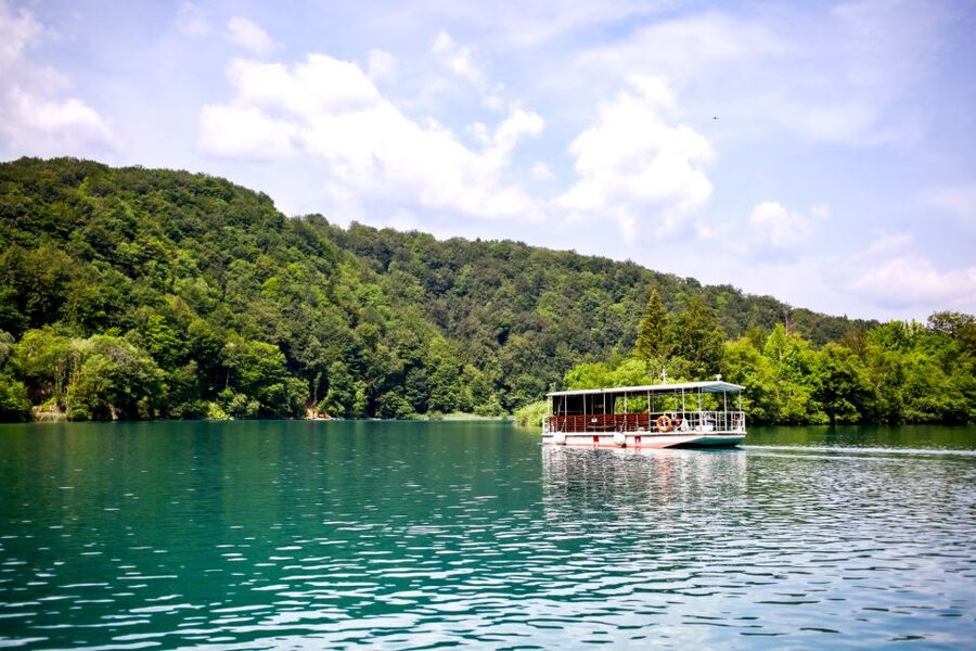 Zadar: Plitvice Lakes with Boat Ride and Zadar Old Town Tour - Key things I’d highlight