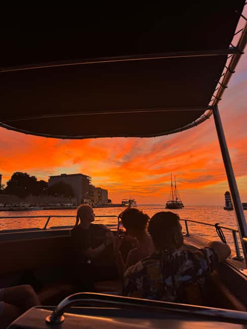 Zadar: Romantic, Luxury Sunset Boat Tour with Aperol Spritz - Zadar history on water: what the guide adds to the sunset