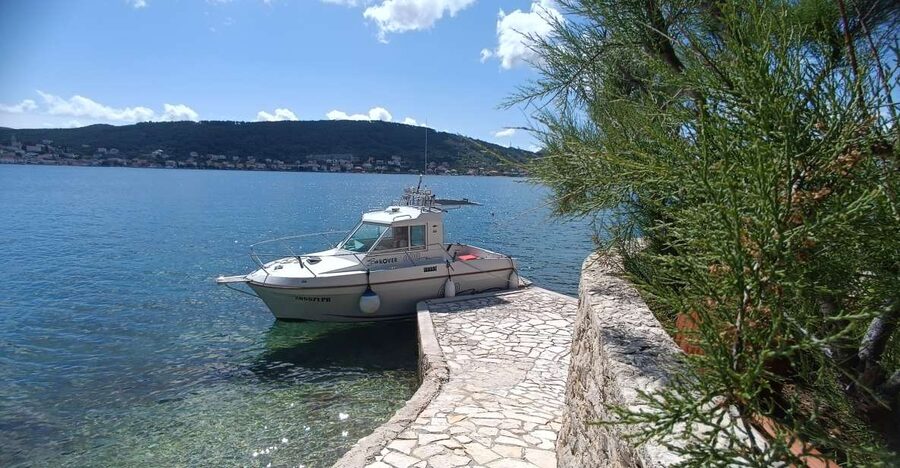 Zadar: Three Islands Private Boat Tour - Galevac (Školji) and the St. Paul monastery: peace first, then water